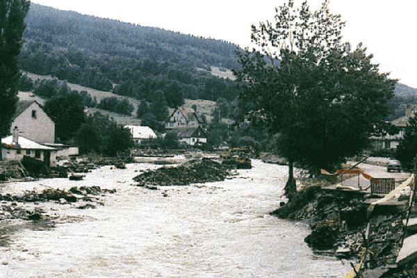 Česká Ves po povodni v roce 1997. Zdroj: Povodňový plán SO ORP Jeseník